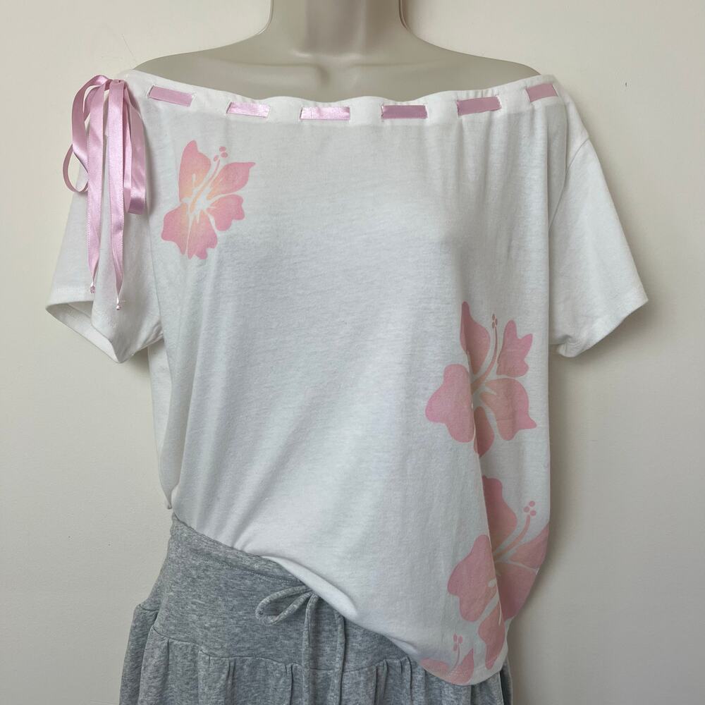 Hollister White Tee with Pink Floral Accents and Ribbon Detail